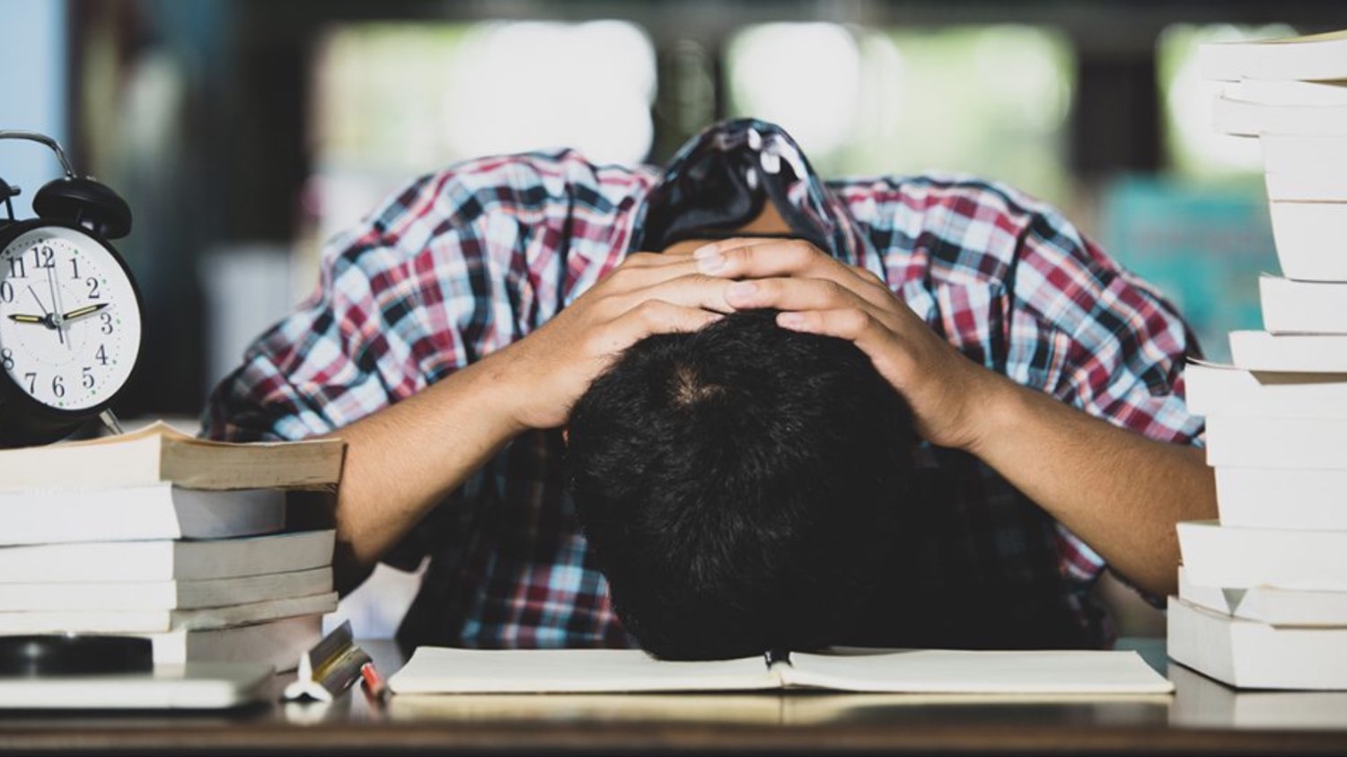 چگونه با بی انگیزگی تحصیلی نوجوانان مواجه شویم ؟-3