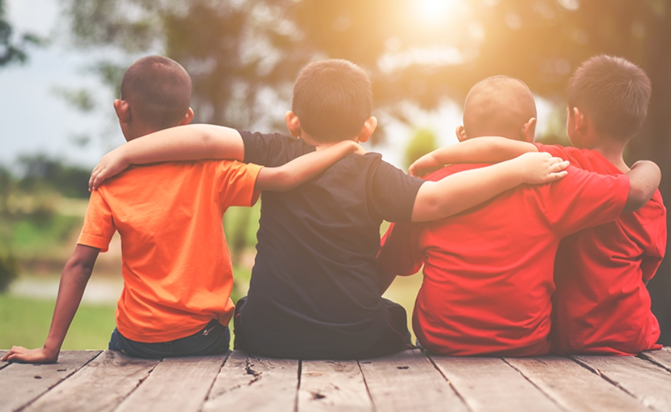 نقش والدين در دوست يابی كودكان